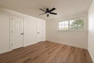 10618 Wickersham Lane, Houston, TX 77042 - Photo 26