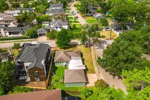 1518 Afton St, Houston, TX 77055 - Photo 8
