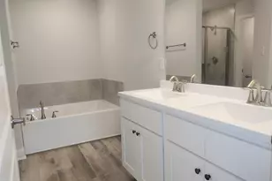 10142 Whitney Reach Dr, Rosharon, TX 77583 - Photo 4