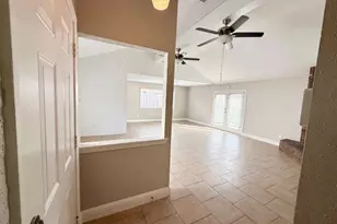 16730 Frigate Dr, Friendswood, TX 77546 - Photo 2