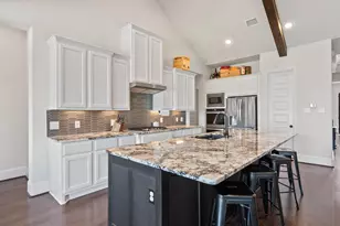 605 Ashbrook Rdg Ln, Pinehurst, TX 77362 - Photo 18