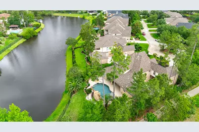3 Mosaic Point Place, Spring, TX 77389 - Photo 2