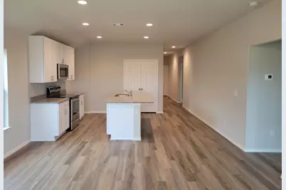 14930 Dane Ct, Montgomery, TX 77316 - Photo 8