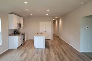 14930 Dane Ct, Montgomery, TX 77316 - Photo 8