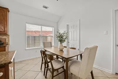 2727 Hidden Landing Drive, Pearland, TX 77584 - Photo 10