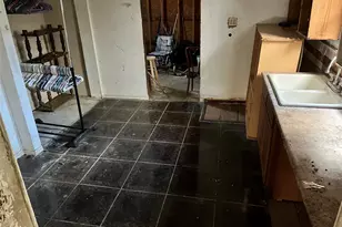 217 N Everton St, Houston, TX 77003 - Photo 6