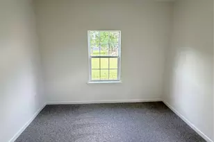 8837 Oak Knoll Ln, Houston, TX 77078 - Photo 16