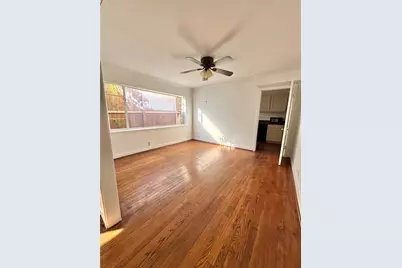 2646 Persa Street #1, Houston, TX 77098 - Photo 6