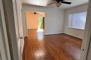 2646 Persa St, Houston, TX 77098 - Photo 12