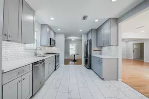 5231 Benning Dr, Houston, TX 77035 - Photo 12