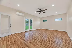 5638 Sanford Rd, Houston, TX 77096 - Photo 26