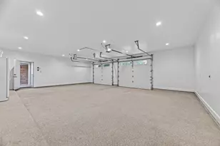 5638 Sanford Rd, Houston, TX 77096 - Photo 2