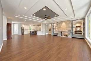 4967 Dumfries Dr, Houston, TX 77096 - Photo 8