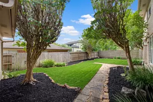 4967 Dumfries Dr, Houston, TX 77096 - Photo 38