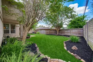4967 Dumfries Dr, Houston, TX 77096 - Photo 36