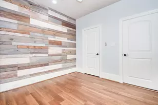 1222 W 17th St, Houston, TX 77008 - Photo 26