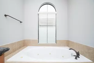 1222 W 17th St, Houston, TX 77008 - Photo 22