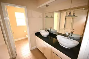 11211 Ash Creek Dr, Houston, TX 77043 - Photo 18