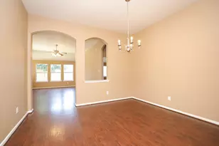 21807 Saragosa Pond Ln, Spring, TX 77379 - Photo 10