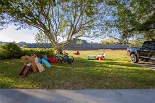 2816 Country Club Dr, Pearland, TX 77581 - Photo 20