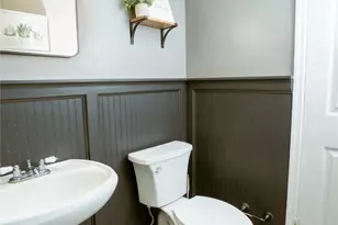 2816 Country Club Dr, Pearland, TX 77581 - Photo 8