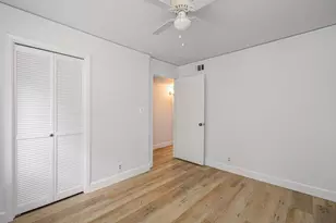 11002 Hammerly Blvd, Houston, TX 77043 - Photo 16