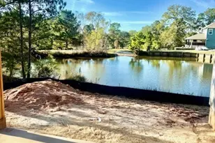 43 Silver Lks Dr, Huntsville, TX 77340 - Photo 1