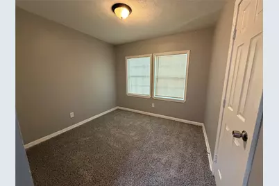 6018 Beldart Street, Houston, TX 77033 - Photo 10