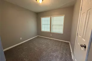 6018 Beldart St, Houston, TX 77033 - Photo 10