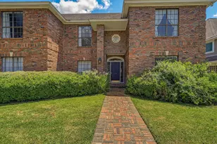 410 Crestwood Dr, El Lago, TX 77586 - Photo 1