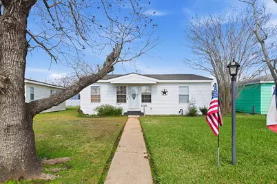 1406 W 6th Street, Freeport, TX 77541 - Photo 1