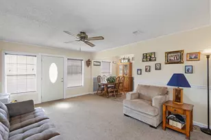 1406 W 6th St, Freeport, TX 77541 - Photo 6