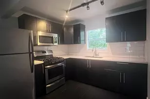 605 Enid St, Houston, TX 77009 - Photo 6