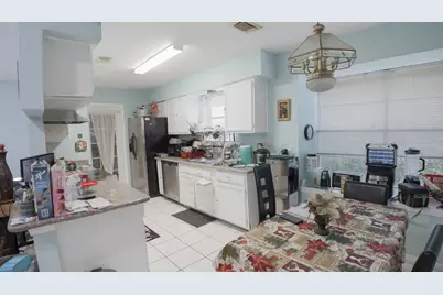 10315 Hollow Canyon Court, Sugar Land, TX 77498 - Photo 6