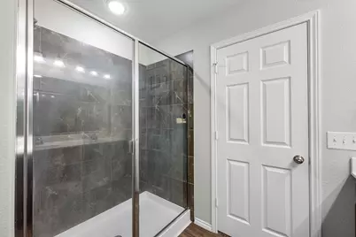 2215 Timberland Country Court, Conroe, TX 77304 - Photo 18