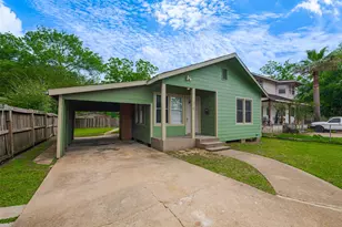 1210 Avenue E, Rosenberg, TX 77471 - Photo 2