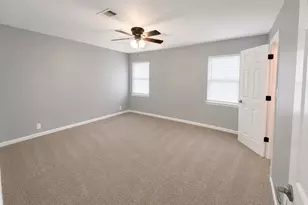 553 Cane River Ln, Conroe, TX 77302 - Photo 22