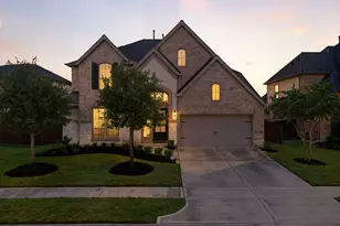 6923 Red Oak Dr, Katy, TX 77493 - Photo 2