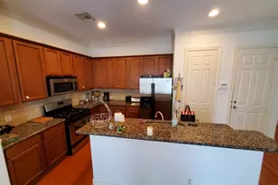 11014 Sherwood Ridge Dr, Houston, TX 77043 - Photo 6