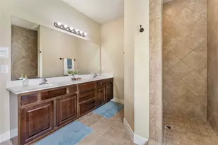 11731 Diamond Ct, Mont Belvieu, TX 77535 - Photo 12