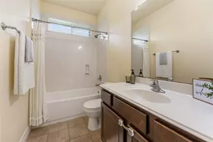 11731 Diamond Ct, Mont Belvieu, TX 77535 - Photo 14