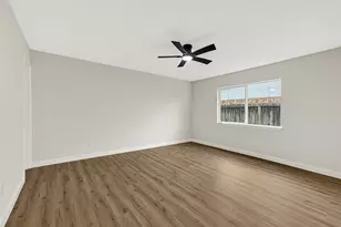 15414 Empanada Dr, Houston, TX 77083 - Photo 22