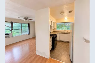 10418 Alta Loma Way, Houston, TX 77075 - Photo 4