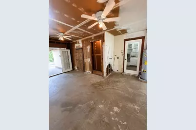 10418 Alta Loma Way, Houston, TX 77075 - Photo 14