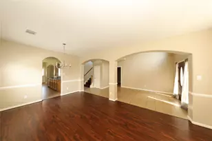 2311 Diamond Springs Dr, Pearland, TX 77584 - Photo 6