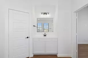 16632 Gaines Gln Ln, Montgomery, TX 77316 - Photo 8