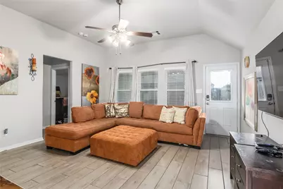 3222 Owl Hollow Drive, Rosenberg, TX 77471 - Photo 8