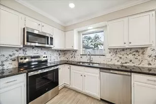 1362 Leadenhall Cir, Channelview, TX 77530 - Photo 8