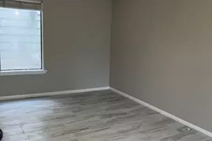 2458 Country Club Dr, Pearland, TX 77581 - Photo 4