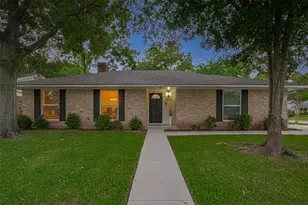 12602 Westleigh Dr, Houston, TX 77077 - Photo 34